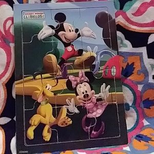 Mickey mouse puzzle